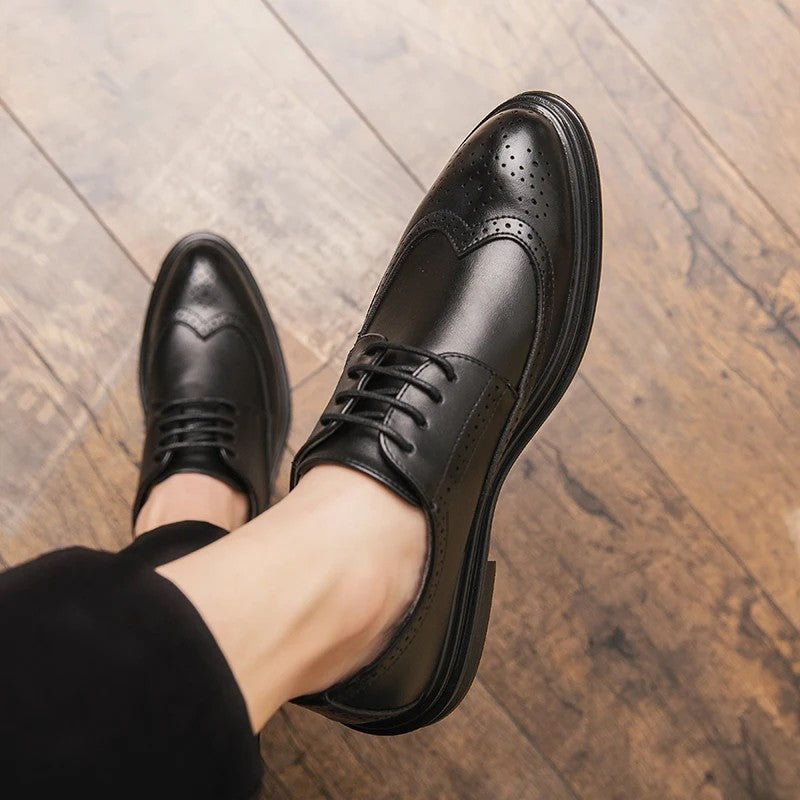 Arvello Wingtip Brogue Dress Shoes