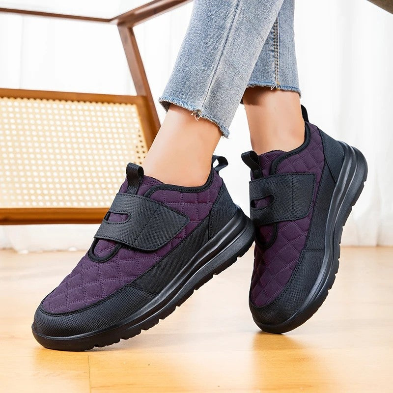 Dririx Quilted Adjustable Comfort Sneaker