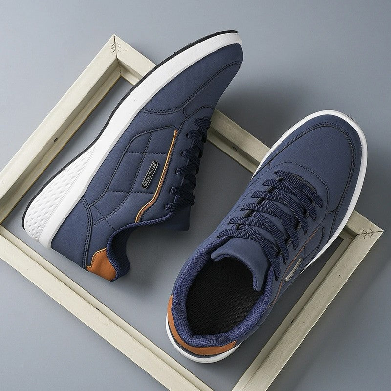 James Men's Lightweight Cushioned Walking Sneakers