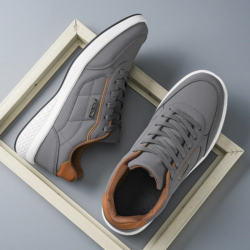 James Men's Lightweight Cushioned Walking Sneakers