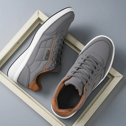 James Men's Lightweight Cushioned Walking Sneakers