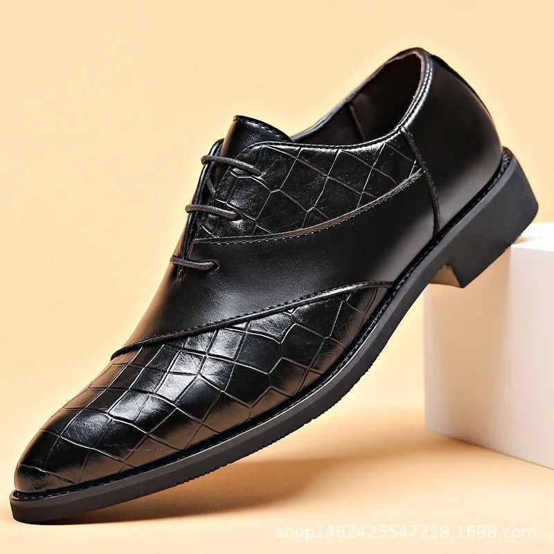 Lunado Embossed Oxford Dress Shoes