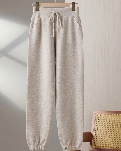 Serava Relaxed Knit Jogger Pants