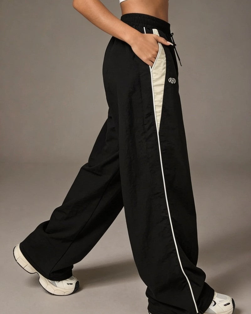 Vionza Relaxed Contrast Track Pants